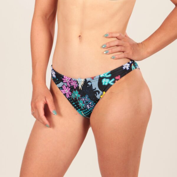 Sunkissed Kawaii Black Slip